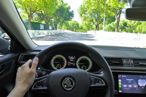 15萬買二手頂配速派,實用豪華全都有 15萬買二手頂配速派,實用豪華全都有