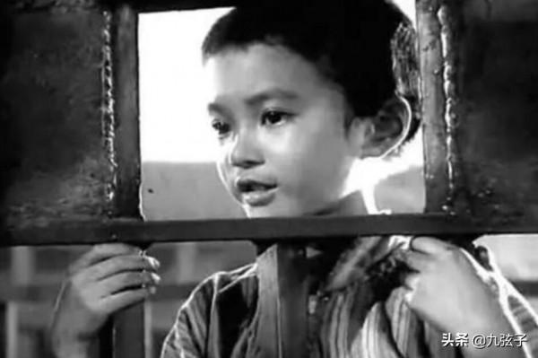 為小10歲屠洪剛和前夫離婚，晚年孤獨的方舒，她有沒有後悔過？