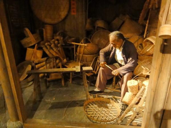 農村正在消失的6種手藝人,曾經都是手藝絕活,如今卻難覓蹤跡 農村正在消失的6種手藝人,曾經都是手藝絕活,如今卻難覓蹤跡