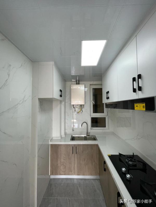 這才是最便宜、最極簡的裝修，不做吊頂和電視牆，目前花了不到7W