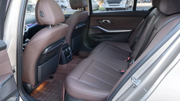 準新車況也能省10萬——二手寶馬325Li 首發版