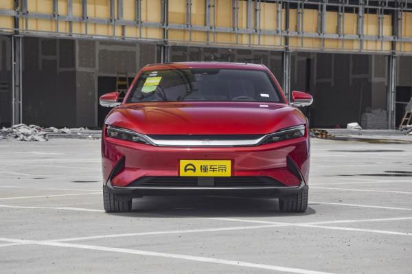 漢EV：中大型電動車，494馬力，破百3.9秒，續航里程550公里