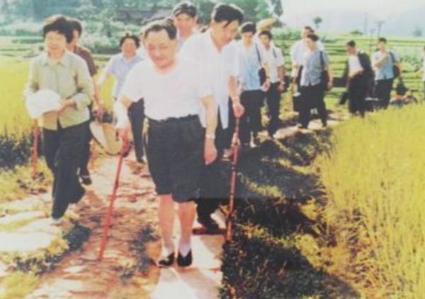 1997年，中央為何要將重慶與四川“分家”？事實證明鄧小平真高明