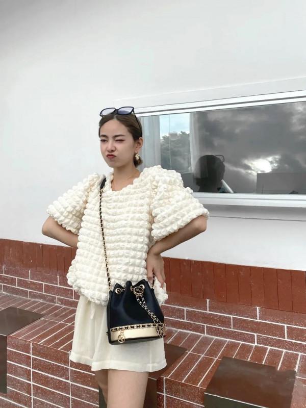 我減少了買衣服的次數,卻越穿越好看了 我減少了買衣服的次數,卻越穿越好看了