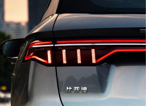 10萬級別大五座SUV 大空間 配置豐富 比哈弗H6還香