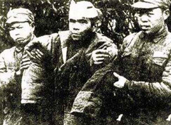 1944年,我軍活捉一名日軍,對方不惜用40人交換,此人什麼來頭? 1944年,我軍活捉一名日軍,對方不惜用40人交換,此人什麼來頭?