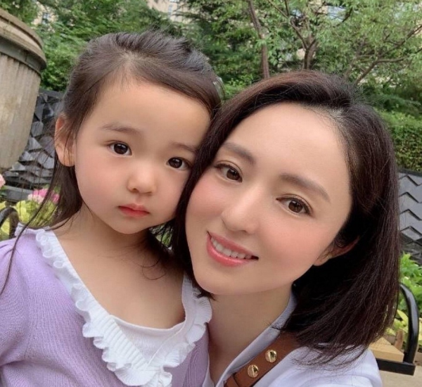 長相浪費基因？這些星二代，明明跟父母共用一張臉