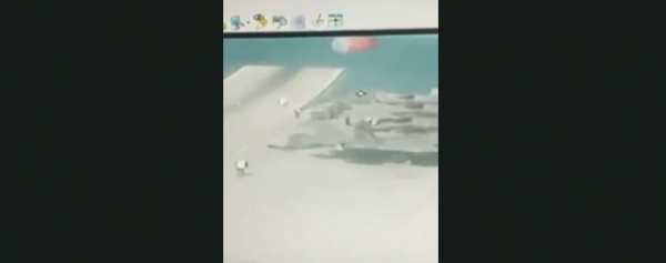 英F-35B失事影片流出,畫面太驚險,起飛瞬間直接墜海,煙霧繚繞 英F-35B失事影片流出,畫面太驚險,起飛瞬間直接墜海,煙霧繚繞