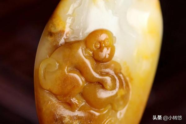 龍是九五之尊，四靈之首，更是天子的代表，象徵著權勢、尊貴