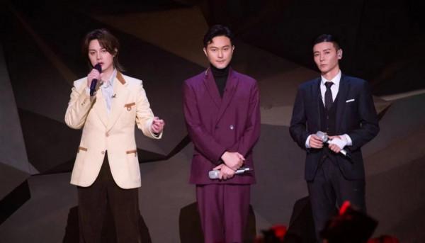 《披荊斬棘的哥哥》成團名單曝光，五大意難平，演唱會批文已透過