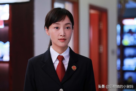 《人民的名義》趙子琪：曾經是央視優秀主持人，兩個男人為她離婚