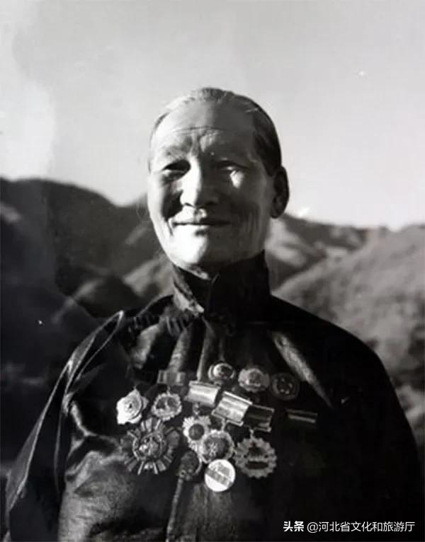 聶榮臻與擁軍模範戎冠秀