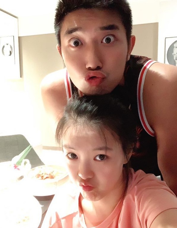 吳冠希曬甜蜜合影為張常寧慶生：餘生只要有你 不求其他