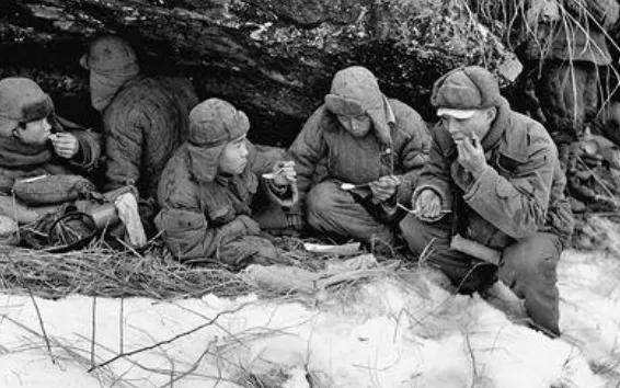 揭秘抗美援朝中彭總最大的敵人李奇微是如何抓住志願軍的死穴 揭秘抗美援朝中彭總最大的敵人李奇微是如何抓住志願軍的死穴