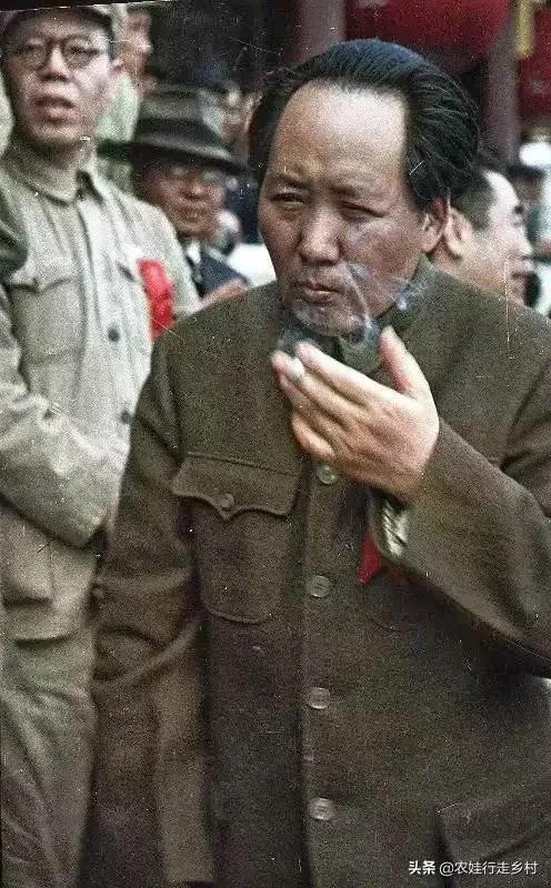 太陽最紅，毛主席最親