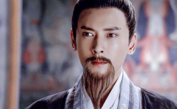 票房口碑雙崩盤，“橫店一哥”韓棟，為何墮落至此？