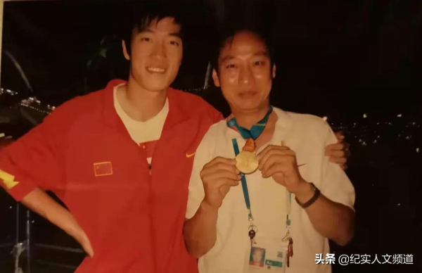 唯有熱愛，可抵歲月漫長——劉翔的師傅孫海平