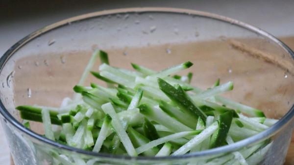 自制蘿蔔小鹹菜，經濟實惠，鮮香開胃，佐餐的好選擇