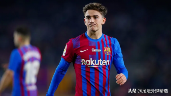 國際足壇轉會市場最新動態:特里皮爾、奧巴梅楊、馬夏爾、德斯特 國際足壇轉會市場最新動態:特里皮爾、奧巴梅楊、馬夏爾、德斯特