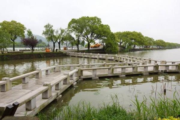 浙江一4A景區走紅，由四大資源要素組成，遊客絡繹不絕