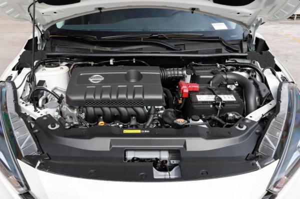 百公里油耗5.3升，智慧配置豐富，藍鳥怎麼樣？全方面評測！