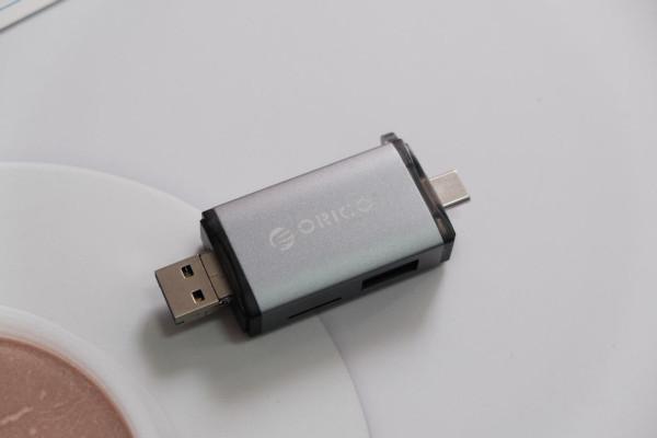 數碼好物｜出門拍攝，帶上這款讀卡器就能馬上看圖