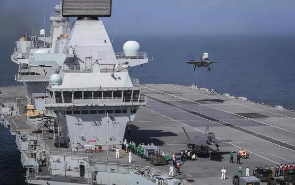 既然英國不厚道,那就別怪中國不客氣:讓它嚐嚐蘿蔔加大棒的滋味 既然英國不厚道,那就別怪中國不客氣:讓它嚐嚐蘿蔔加大棒的滋味