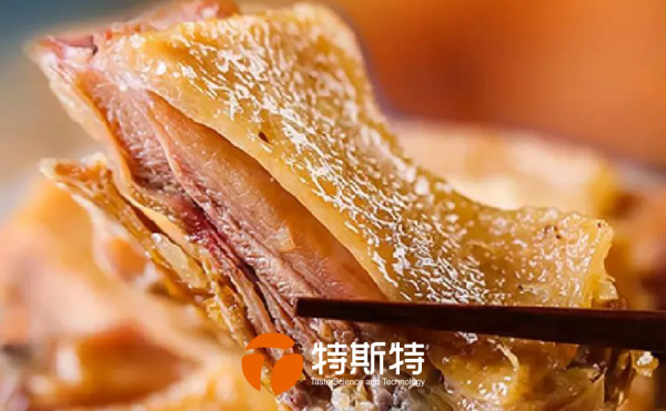 特色風乾雞 鮮香爽口 色澤誘人