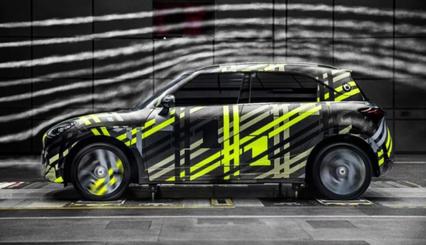 smart#1正式命名！懸浮式車頂簡約風格，4月亮相北京車展