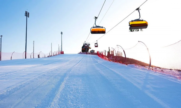 今年冬天怎麼玩？最全滑（玩）雪攻略來了