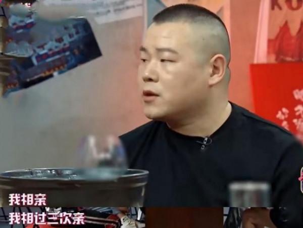 岳雲鵬：給5個姐姐買車買房，把普通妻子當寶，弟弟卻在農村種地