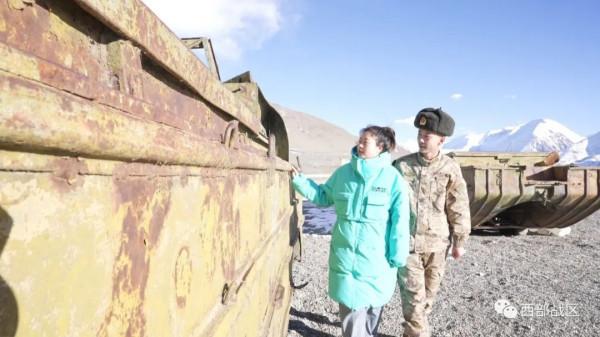 甜出班公湖畔！這是&OpenCurlyDoubleQuote;西海艦隊&rdquo;給&OpenCurlyDoubleQuote;北海艦隊&rdquo;的專屬浪漫&hellip;&hellip;