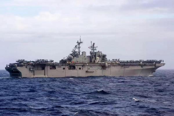 LHD“黃蜂”級兩棲攻擊艦圖集（222圖）