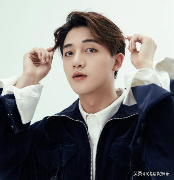 新一部甜寵劇來襲，腹黑男神愛上高冷甜美女，高甜CP照引人期待