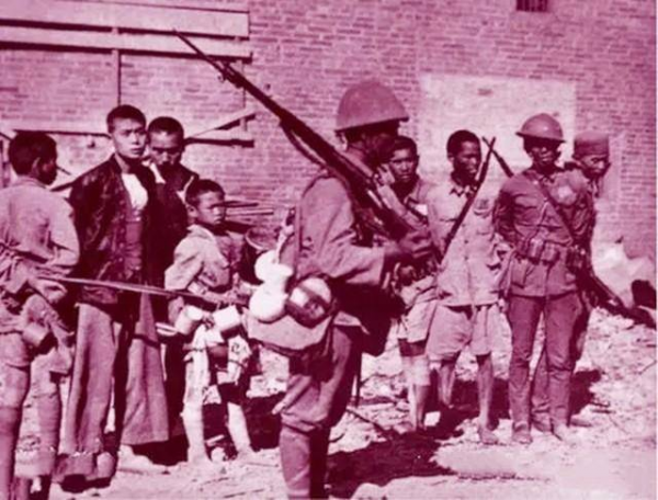 鶴丸光吉槍決全過程：行刑槍支換成衝鋒槍，死前高喊“天皇萬歲”