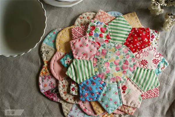 「布藝文化」拼布,一種縫縫補補的藝術品 「布藝文化」拼布,一種縫縫補補的藝術品