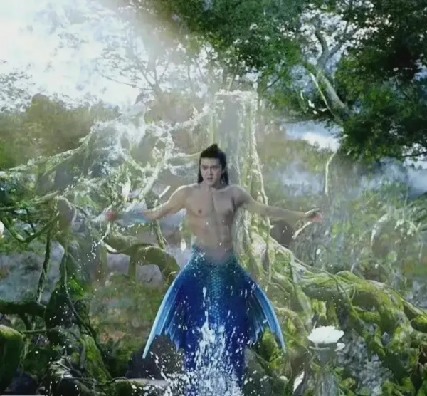 假馬假肌肉，每部戲戴美瞳，明星拍戲一個比一個能忽悠，太離譜