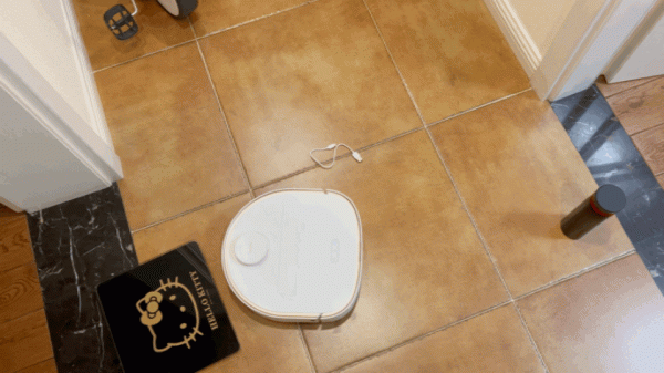 掃拖洗烘，一臺就夠！追覓W10 Pro一體機器人嚐鮮