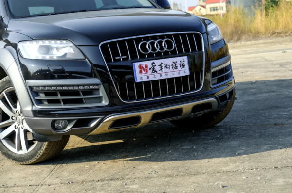 儘管踩油門,剩下的交給Quattro,開著二手越野版奧迪Q7去玩泥巴 儘管踩油門,剩下的交給Quattro,開著二手越野版奧迪Q7去玩泥巴