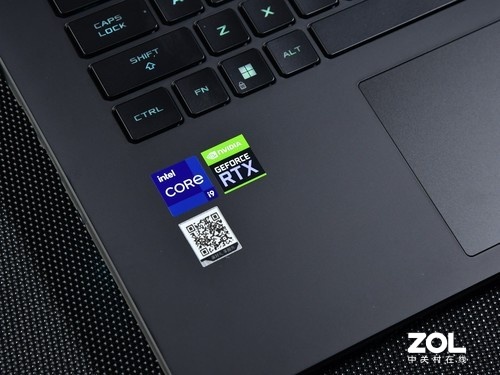 首發12代酷睿平臺 ROG槍神6遊戲本圖賞