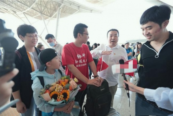 首批新冠倖存者都經歷了什麼？有人經歷4次生死，有人病中報恩