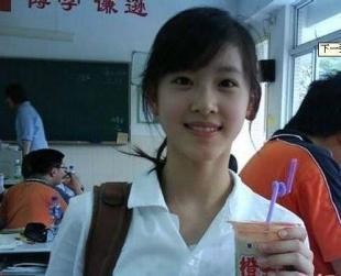 10年前風靡全網的“網紅”現狀，有的成了洗腳妹，有的嫁入豪門