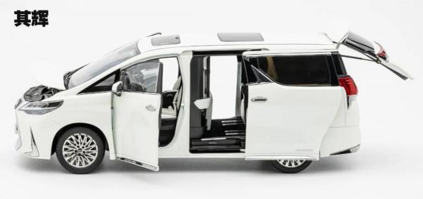 最貴的麵包車，雷克薩斯LM模型對比測評