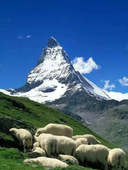 神奇的大自然之絕美山峰！世界最美十大山峰