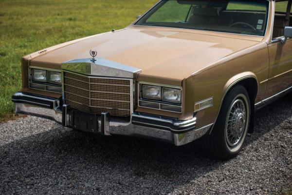 豪華典範——北京汽車博物館的經典車(32):凱迪拉克 奧多拉多 豪華典範——北京汽車博物館的經典車(32):凱迪拉克 奧多拉多