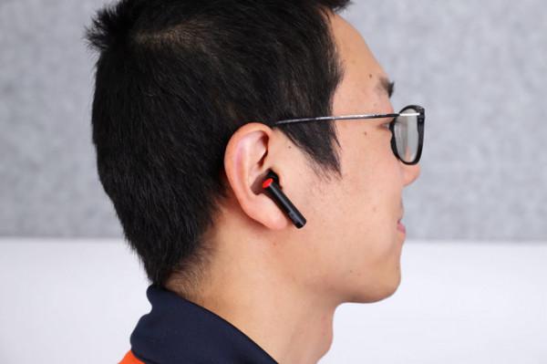 ThinkPad Pods Pro 無線藍芽耳機評測 ThinkPad Pods Pro 無線藍芽耳機評測