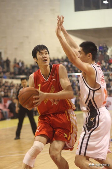 人物｜李可：玩命訓練小腿鈣化，30歲退役，現任寧波富邦主教練