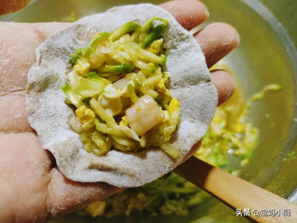 冬至吃餃子，懂營養的都做這個餡，滋味鮮美，吃著健康還增強體質