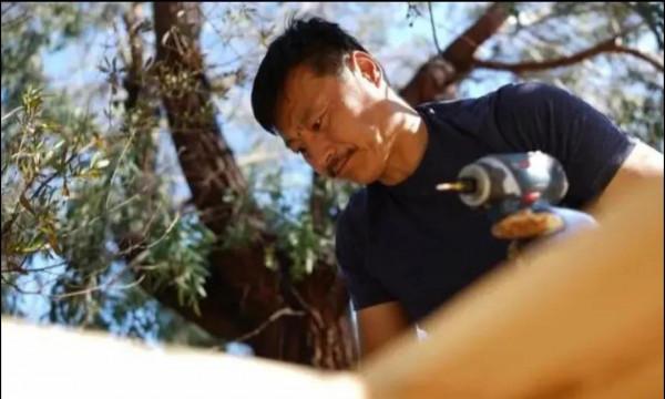 任程偉：妻子陪我住地下室7年，成名後更把妻子當成寶