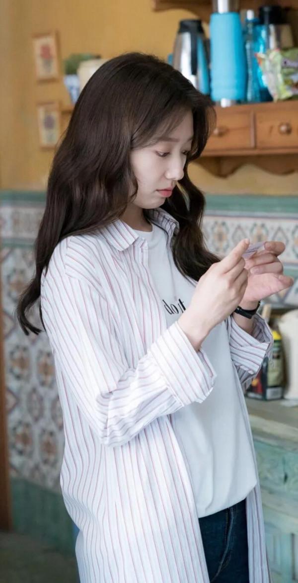 樸信惠懷孕要結婚了，爺的青春結束了，她演過的劇你看過嗎？